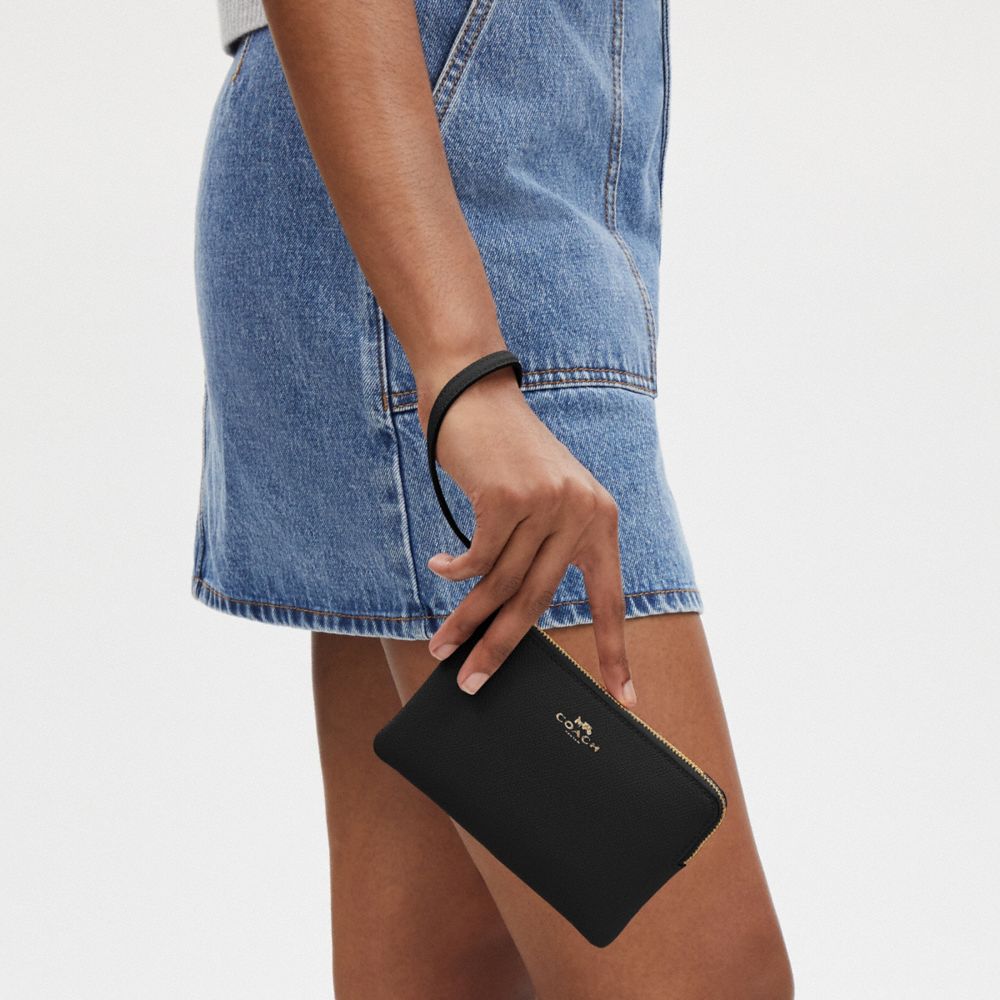 Corner Zip Wristlet Crossgrain Leather-Gold-Black Crossgrain Leather-Gold-Black