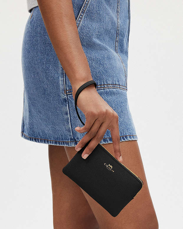 Corner Zip Wristlet Crossgrain Leather-Gold-Black Crossgrain Leather-Gold-Black