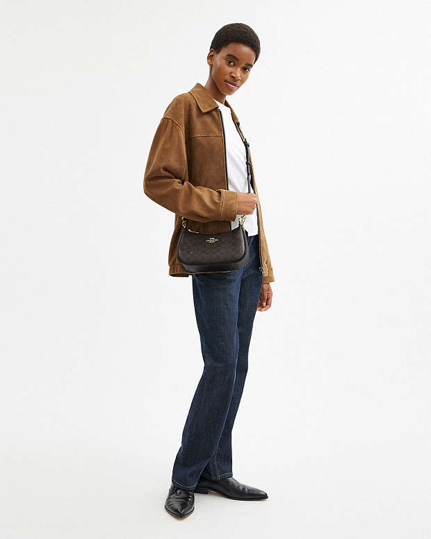 Teri Shoulder Bag In Signature Canvas Signature Canvas-Gold-Walnut-Black Signature Canvas-Gold-Walnut-Black