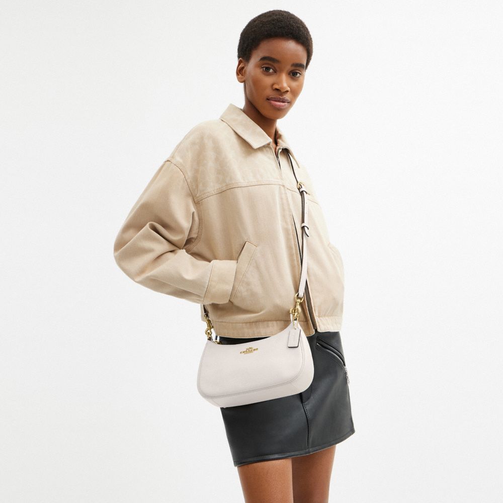 Coach Teri Shoulder Bag Gold Chalk