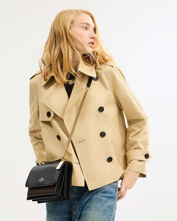 Klare Crossbody Bag In Signature Canvas Signature Canvas-Gold-Walnut-Black Signature Canvas-Gold-Walnut-Black