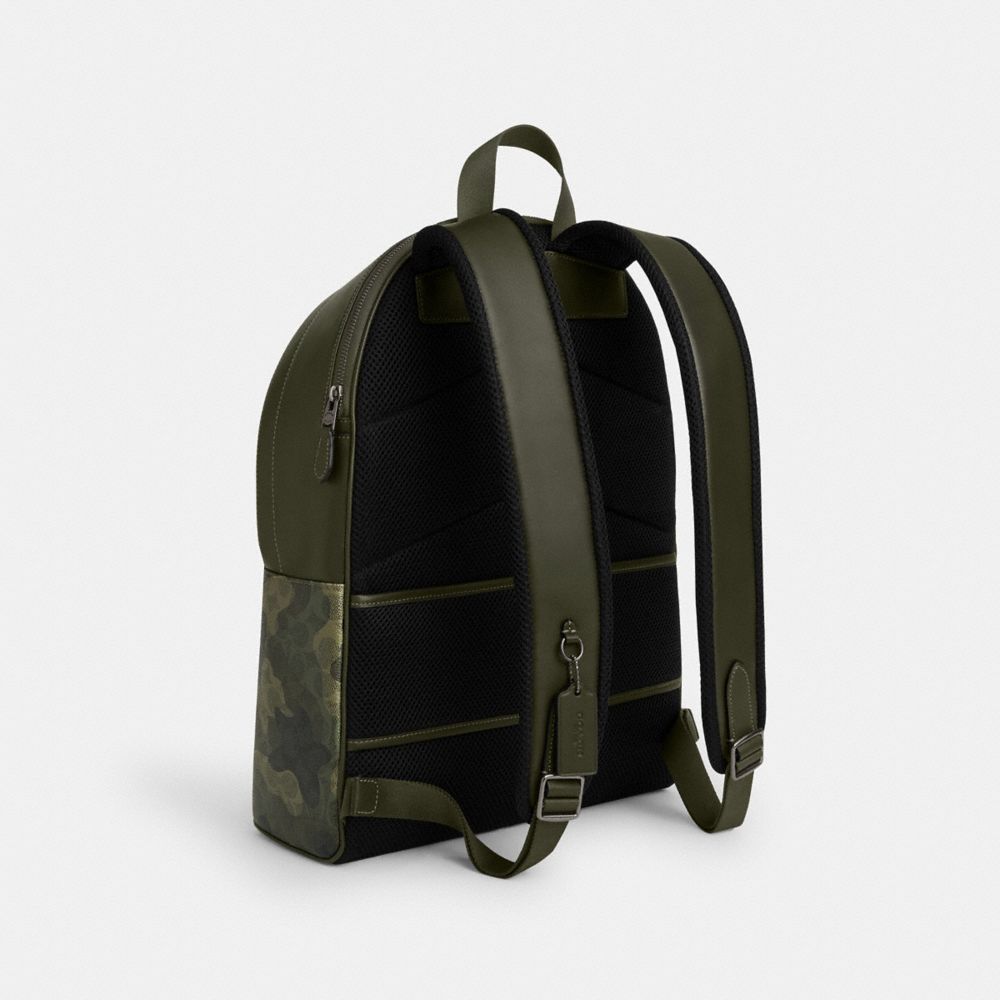 West Backpack In Signature Camo Print Signature Canvas-Qb-Dark Shamrock Multi Signature Canvas-Qb-Dark Shamrock Multi
