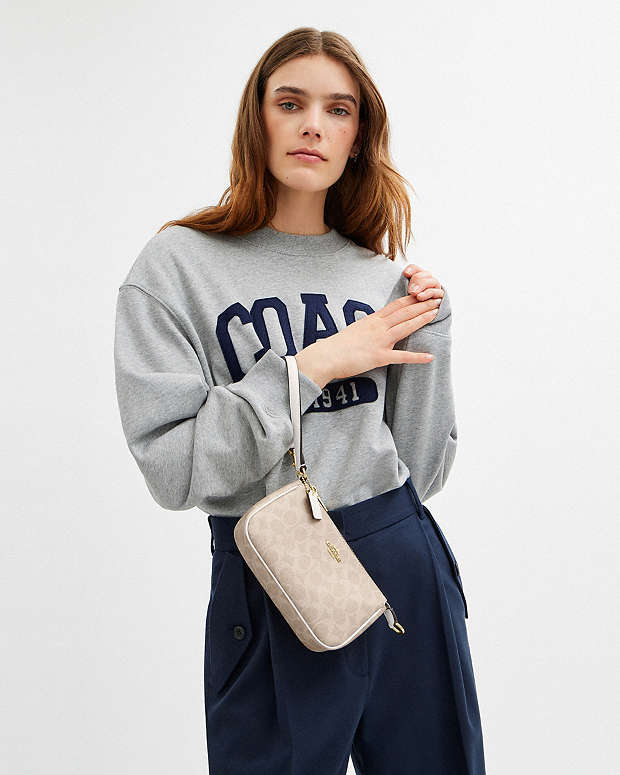 Coach Nolita 19 In Signature Canvas Signature Canvas-Gold