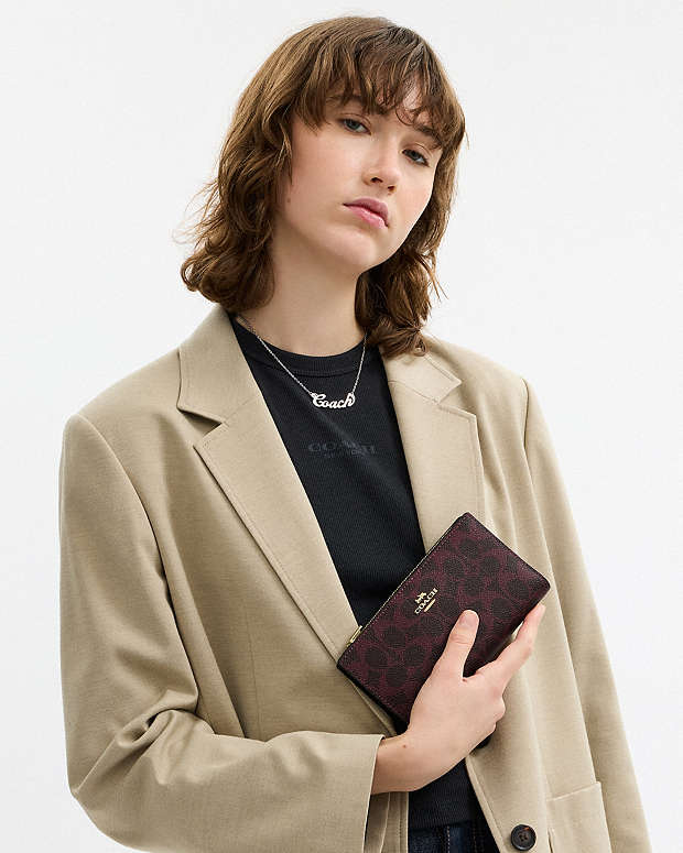 Slim Zip Wallet In Signature Canvas Signature Canvas-Im-Black Currant Signature Canvas-Im-Black Currant