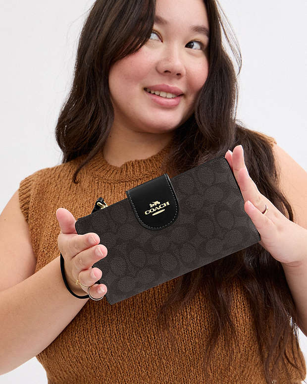Phone Wallet In Signature Canvas Signature Canvas-Gold-Walnut-Black Signature Canvas-Gold-Walnut-Black