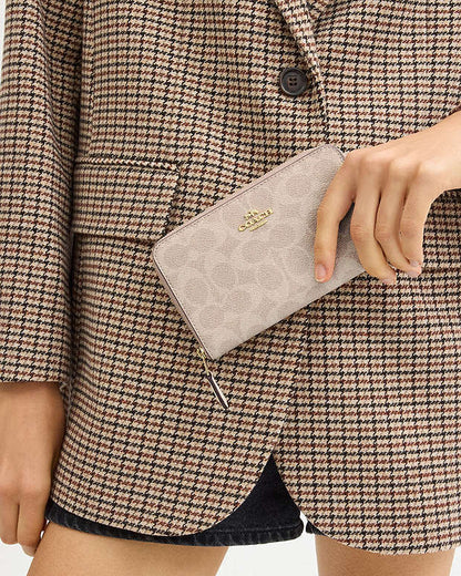 Medium Id Zip Wallet In Signature Canvas Signature Canvas-Gold-Sand-Chalk Signature Canvas-Gold-Sand-Chalk