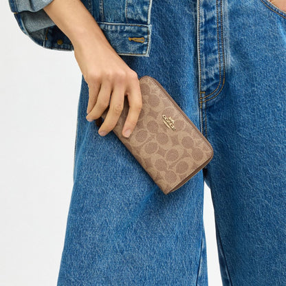 Coach Medium ID Zip Wallet In Signature Canvas Gold/Tan/Brown