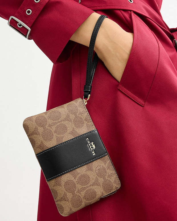 Corner Zip Wristlet In Signature Canvas With Stripe Signature Canvas-Gold-Tan-Black Signature Canvas-Gold-Tan-Black