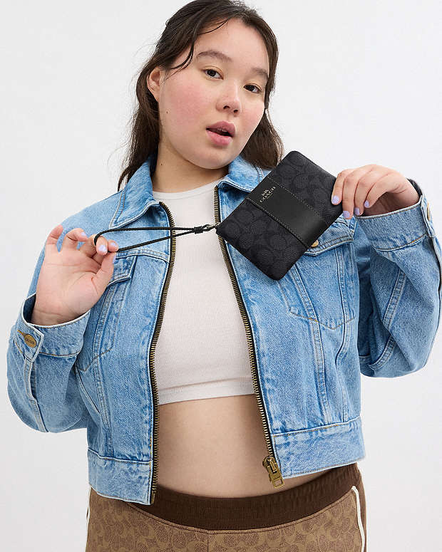 Corner Zip Wristlet In Signature Canvas With Stripe Signature Canvas-Gunmetal-Charcoal-Black Signature Canvas-Gunmetal-Charcoal-Black
