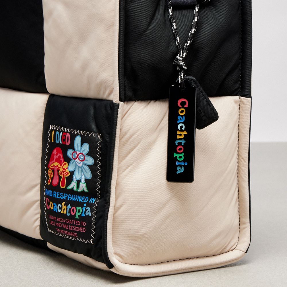 Coach Coachtopia Loop Tote With Checkerboard Quilting Black Cloud