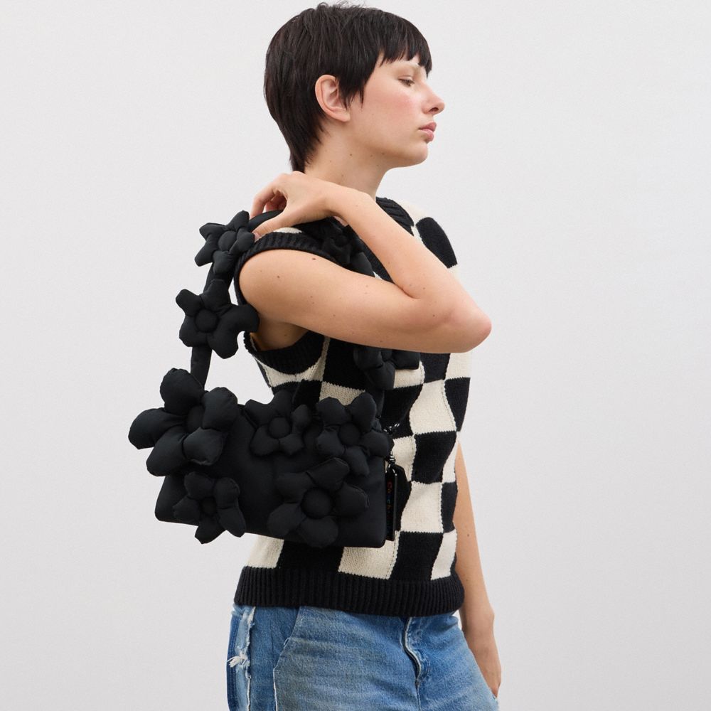 Coach Coachtopia Loop Shoulder Bag With Floral Appliqué Black Multi