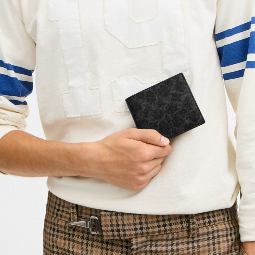 Coach Id Billfold Wallet In Signature Canvas Black Signature