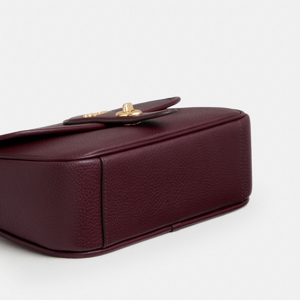 Coach Hadley Shoulder Bag Gold