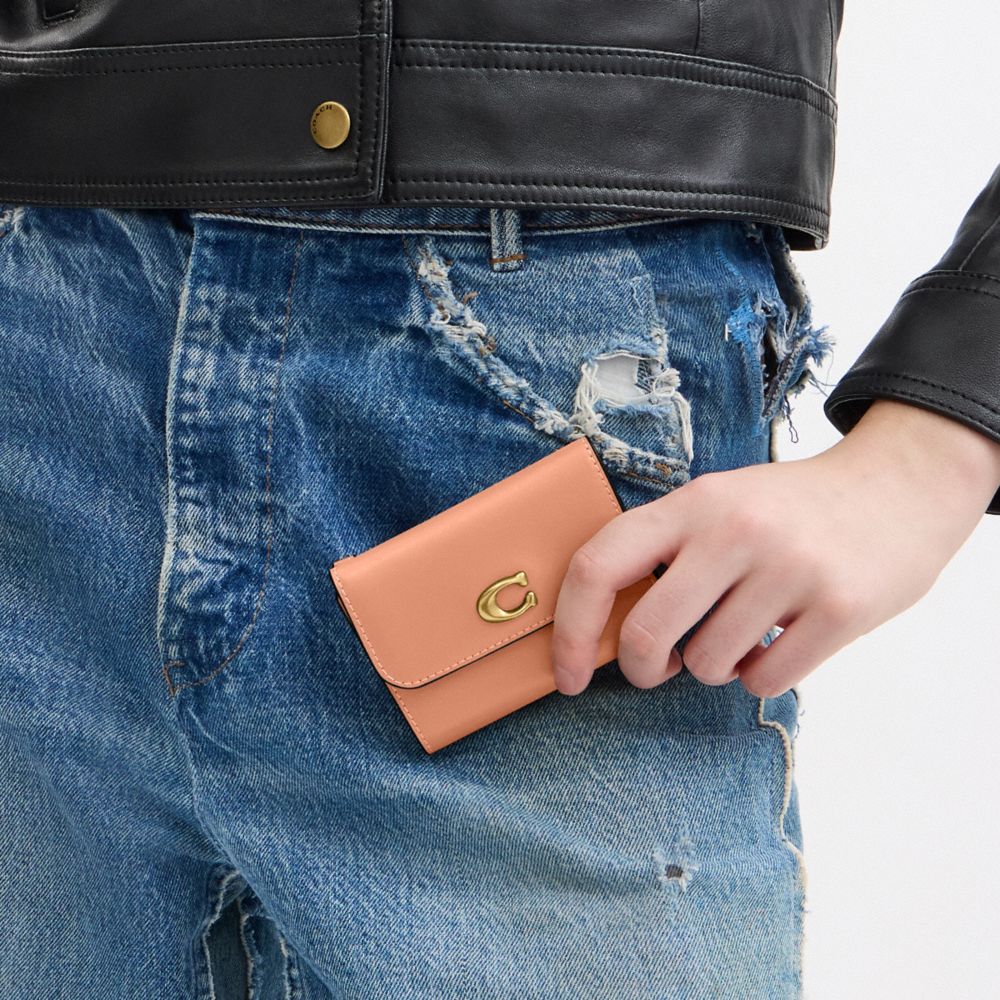 Coach Essential Card Holder Wallet Brass Peach