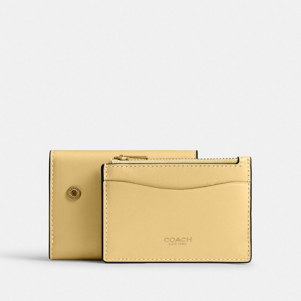Coach Essential Card Holder Wallet Brass Vanilla