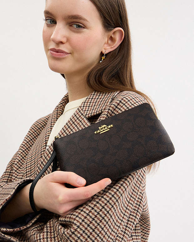 Large Corner Zip Wristlet In Signature Canvas Signature Canvas-Gold-Walnut-Black Signature Canvas-Gold-Walnut-Black