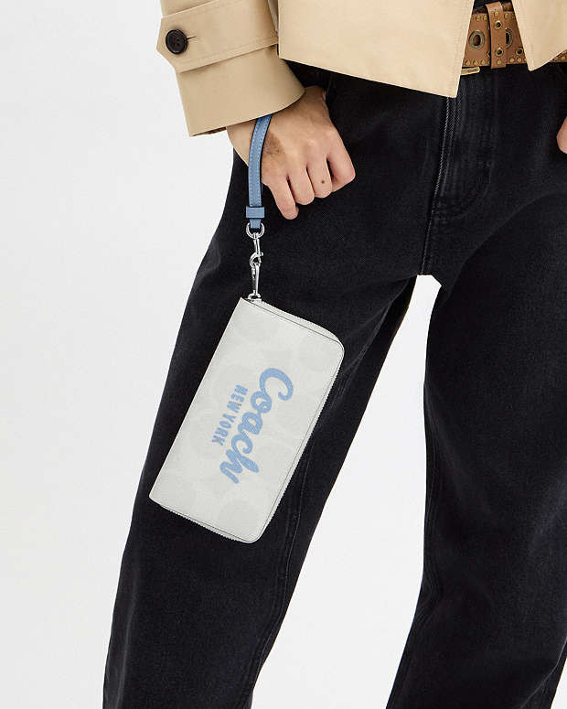 Long Zip Around Wallet In Signature Canvas With Coach Graphic Sv-Chalk-Bluebell Sv-Chalk-Bluebell