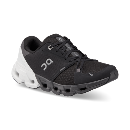 On Cloudflyer 4 Black White (Women'S)