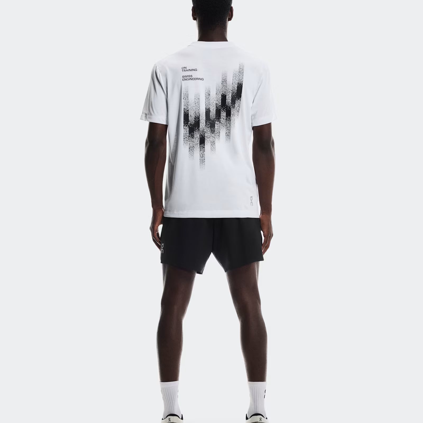 On Train Shorts Black