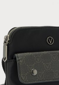 Valentino Nemesys Cross Body Bag Nero