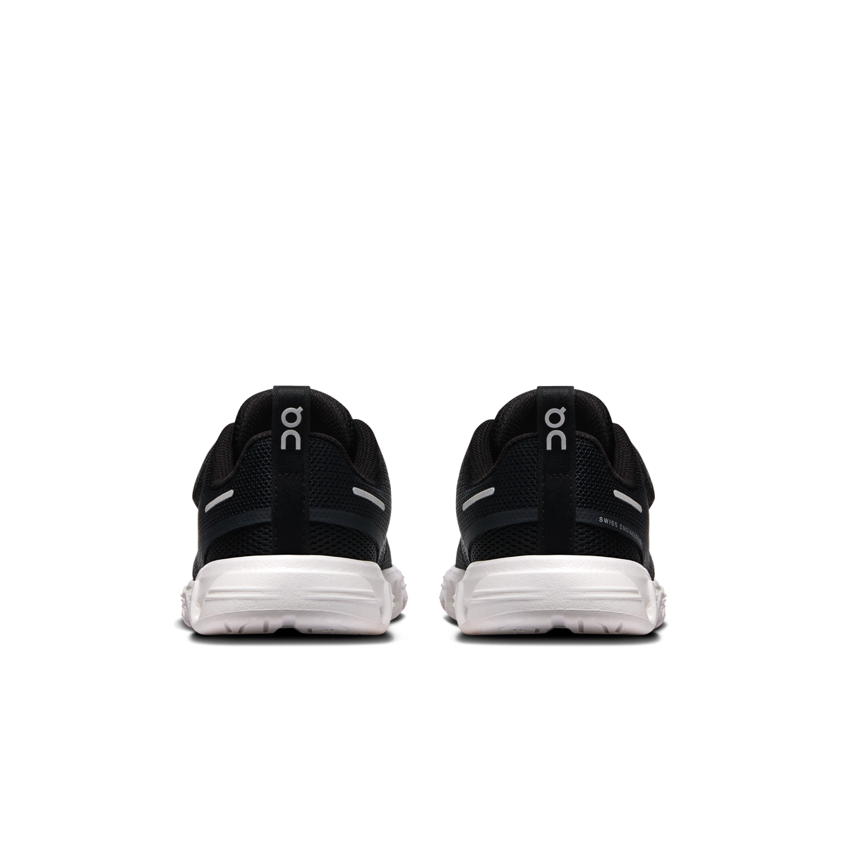 On Cloud Dash Black White