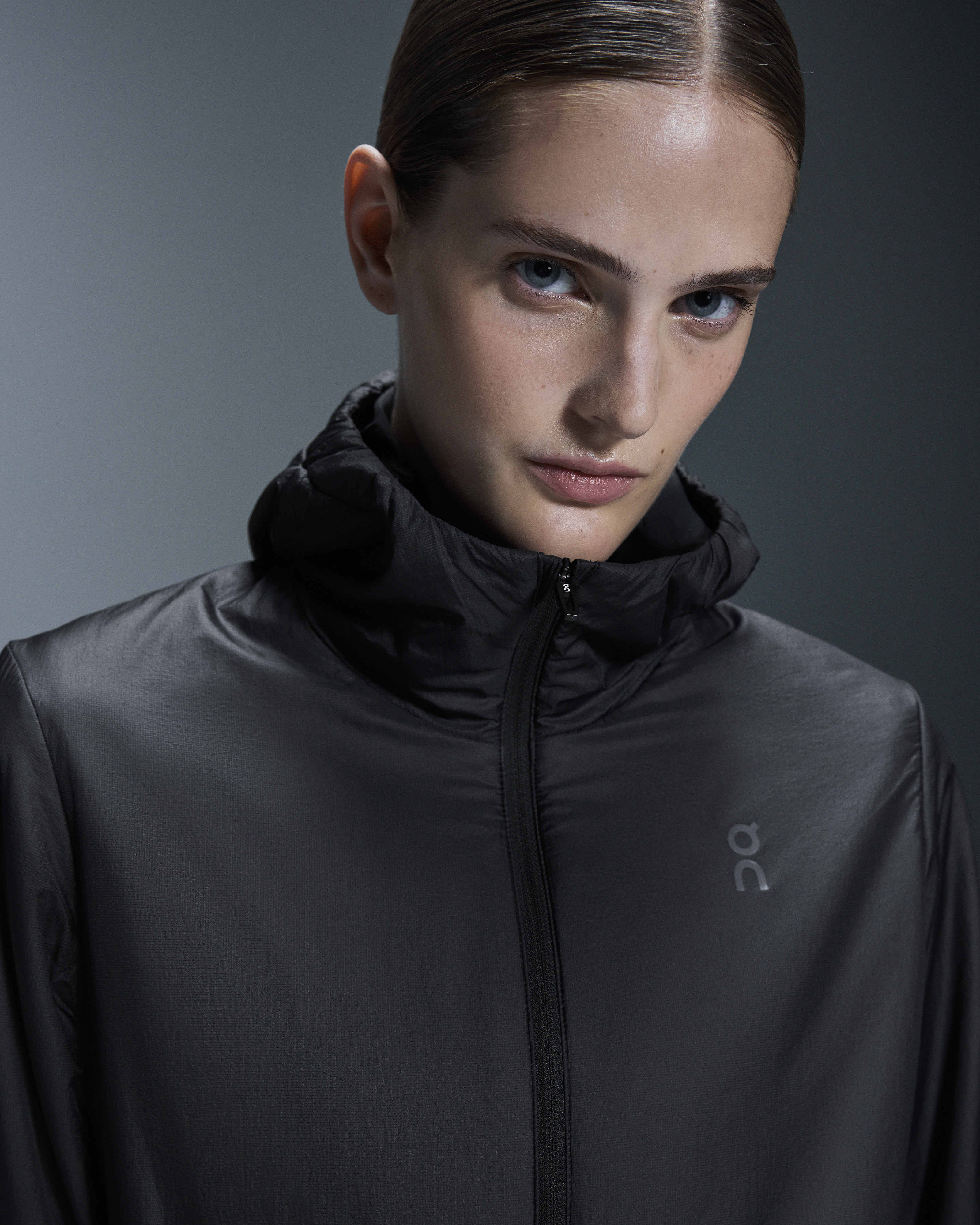 On Trek Jacket Insulated Black (Women's)