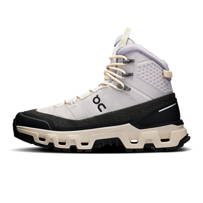 on running cloudrock trek waterproof silver cream (women's)