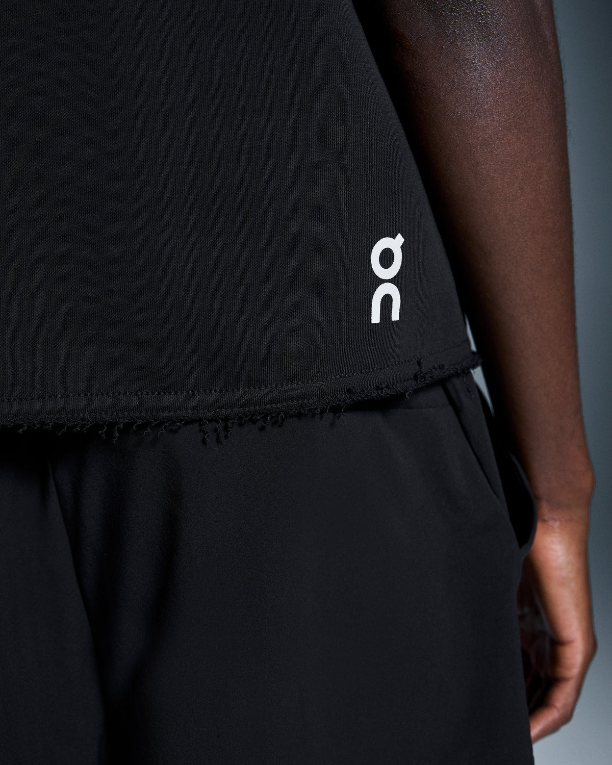 On Club Crew Crop Black