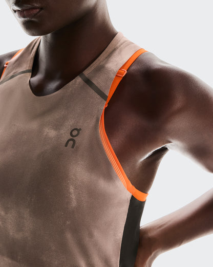 On Performance Tank Aop Cinder | Black (Women'S)