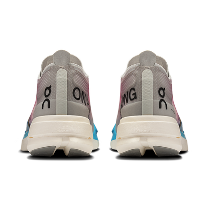 on running cloudboom strike white horizon running (women's)