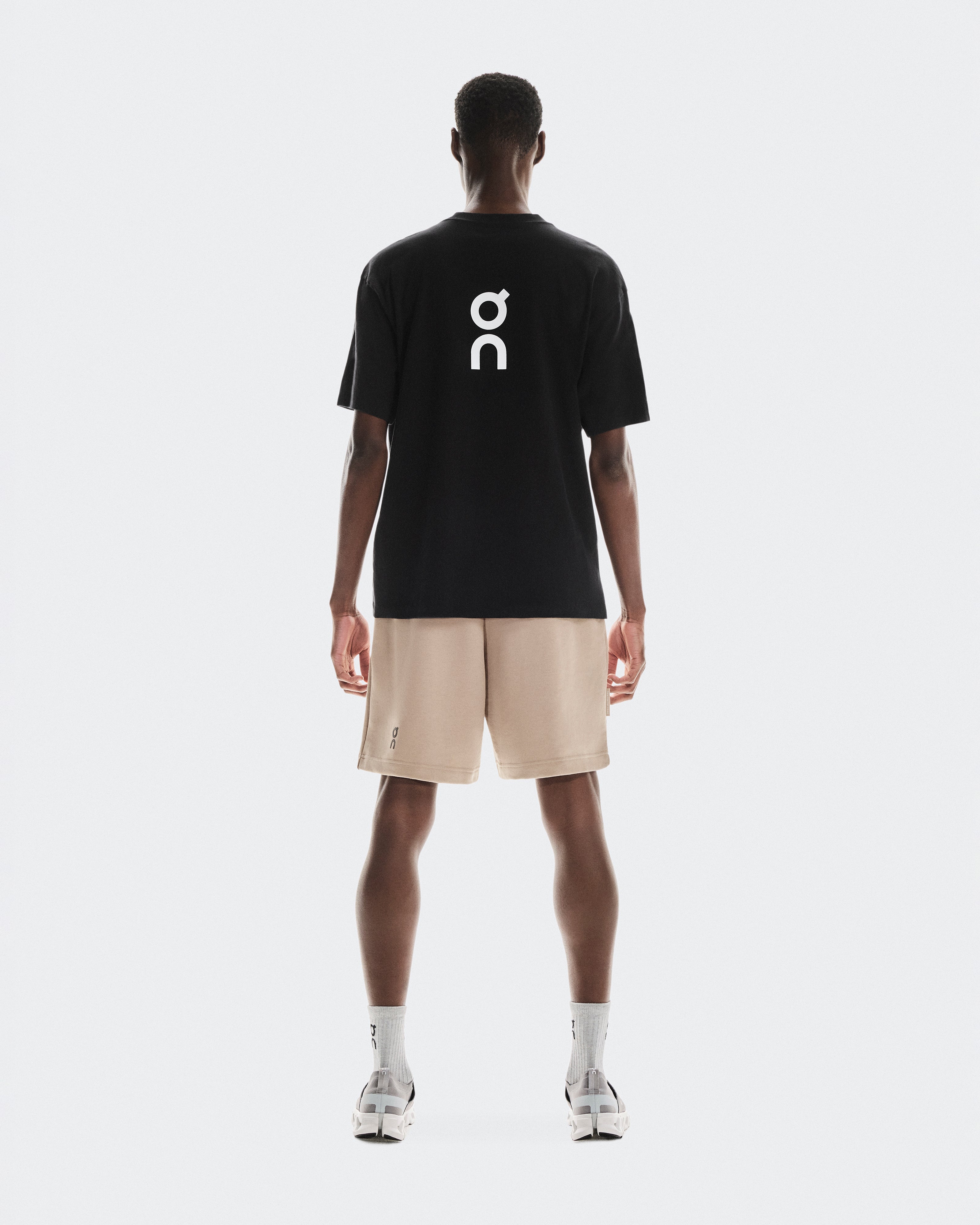 On Club Shorts Desert