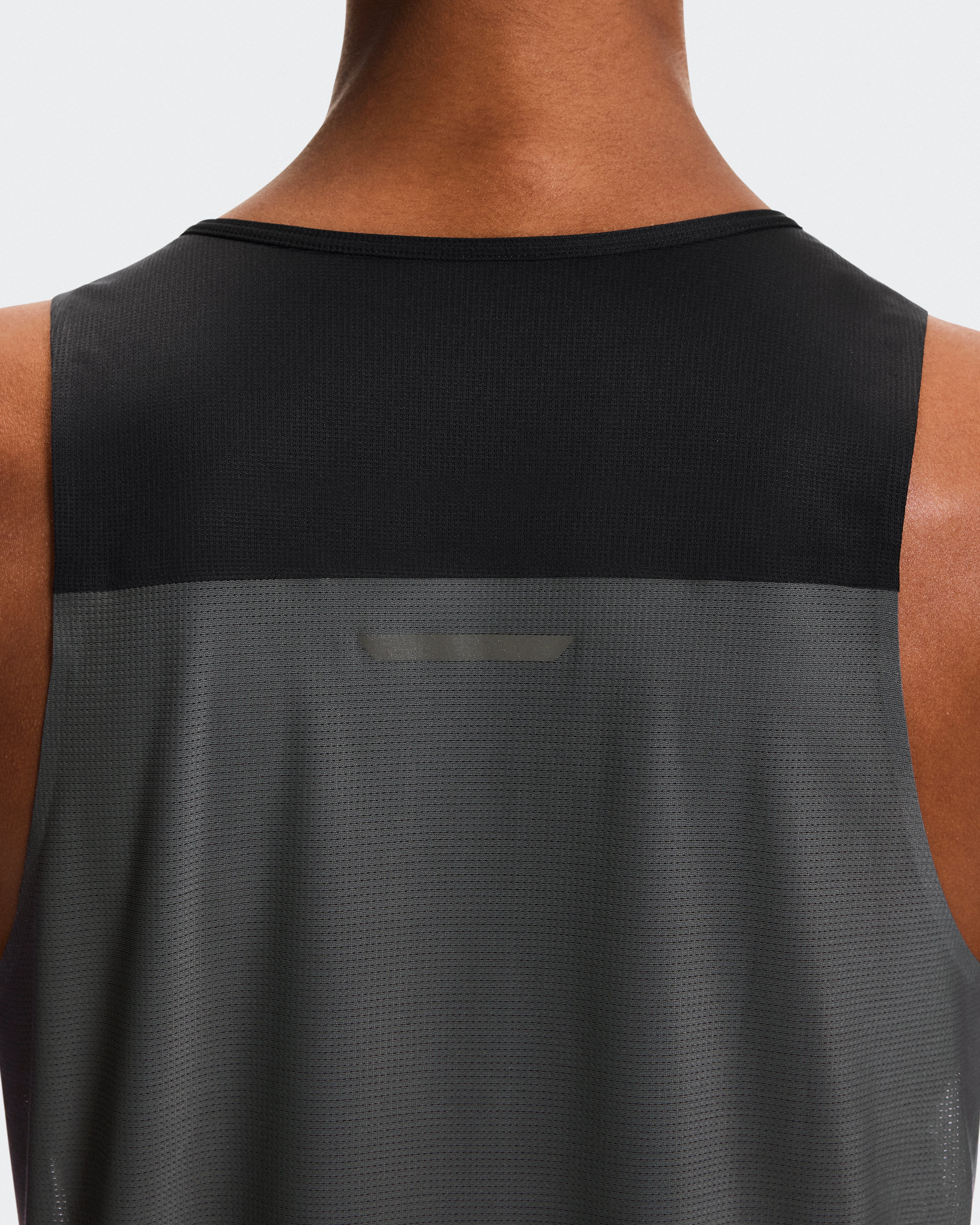 On Performance Tank Black | Eclipse