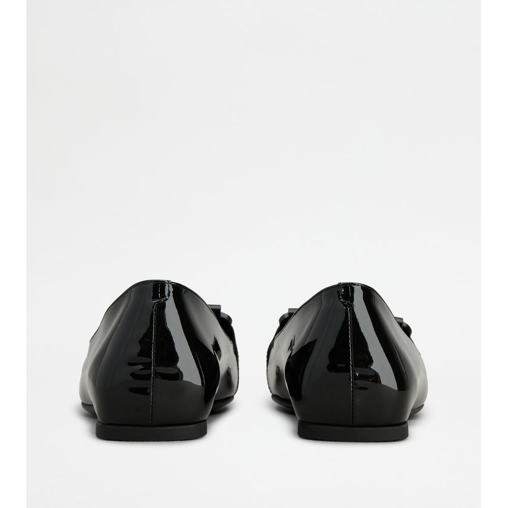 Tods Kate Ballerinas In Leather Black Womens