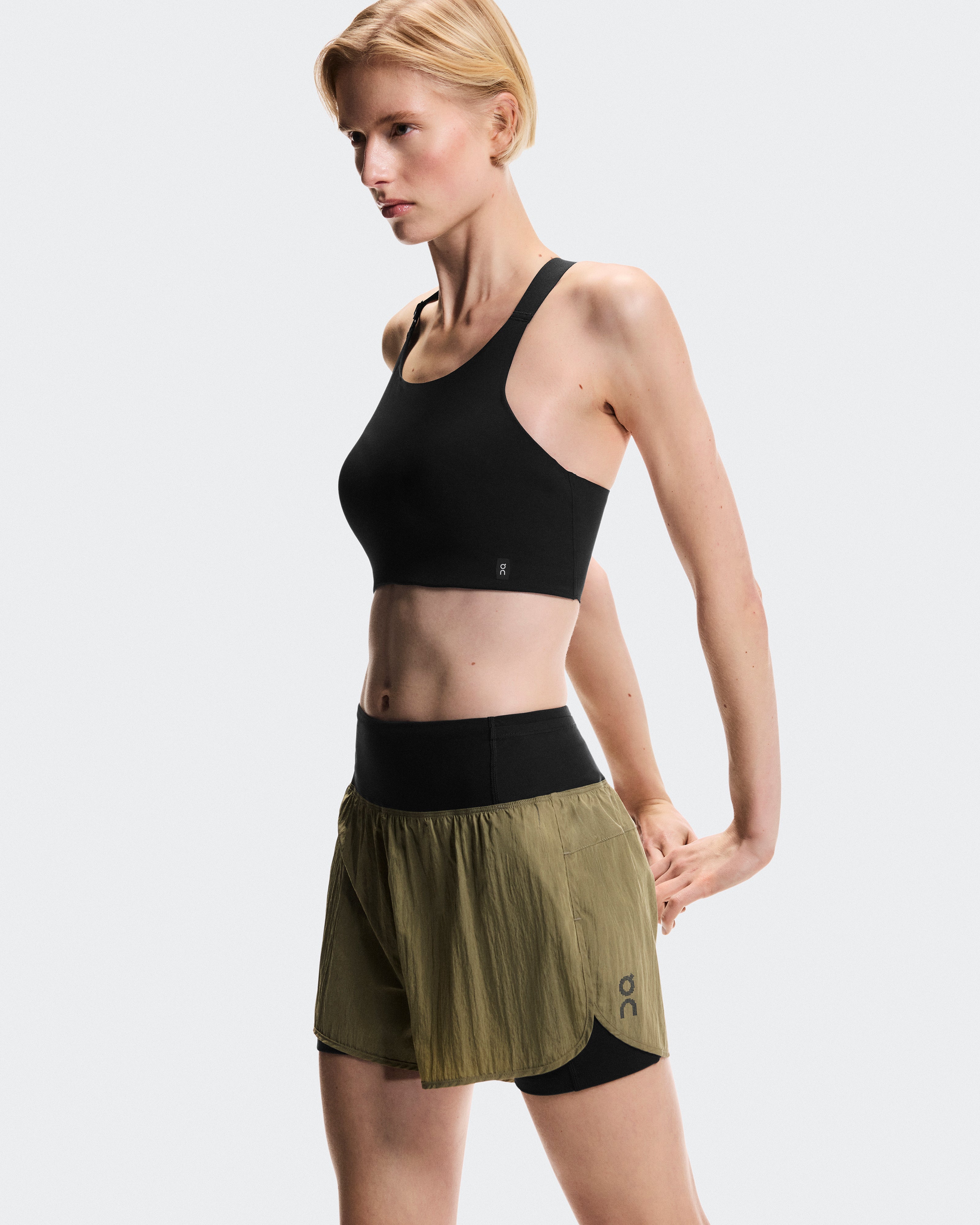 On Performance Volt Shorts Safari (Women'S) (Women's)