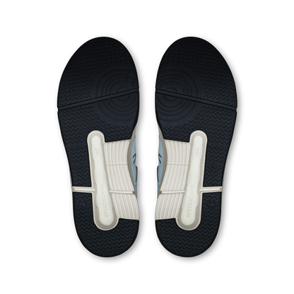 on running the roger clubhouse arctic ivory (women's)