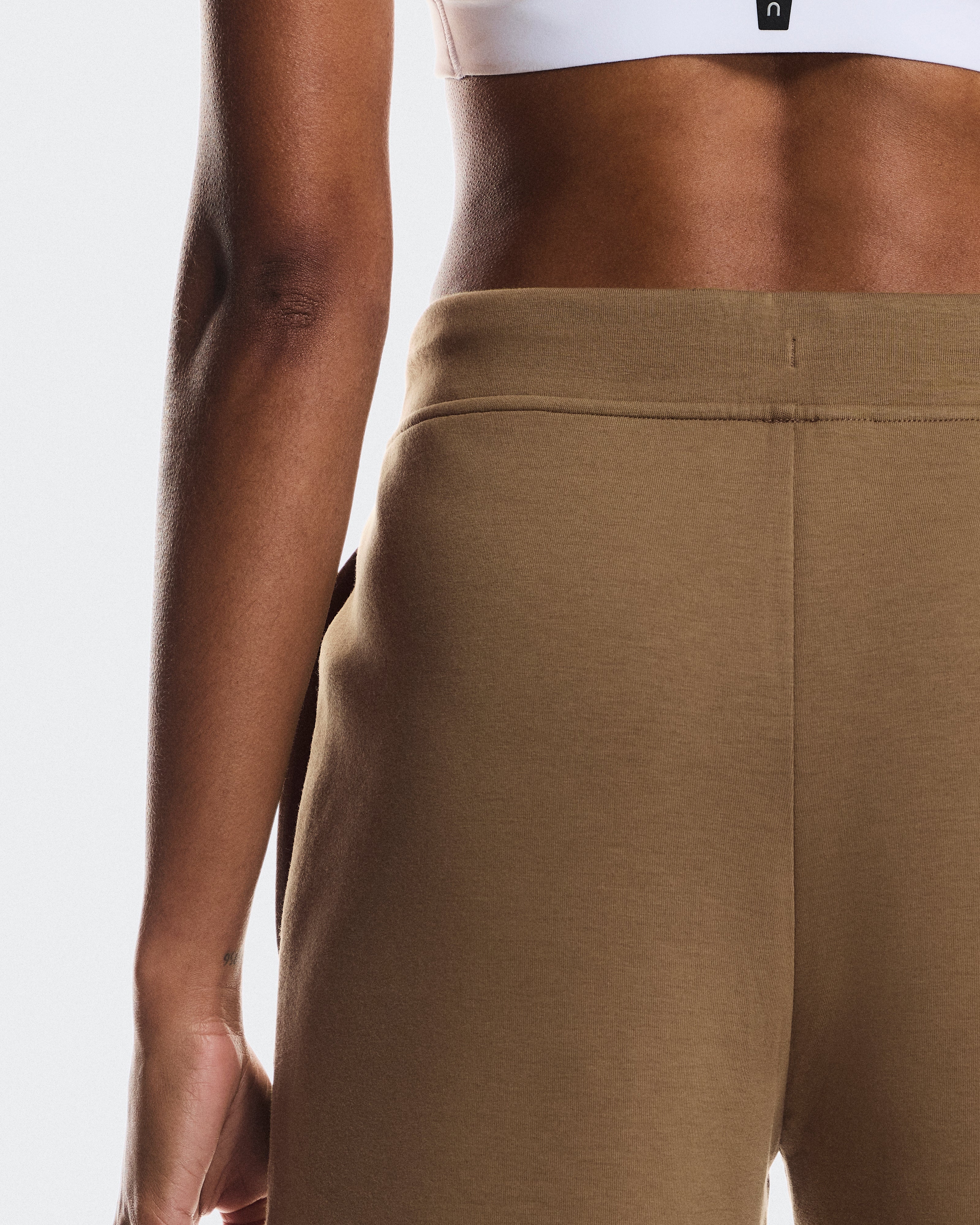 On Focus Tech Sweatpants Nutmeg (Women'S)