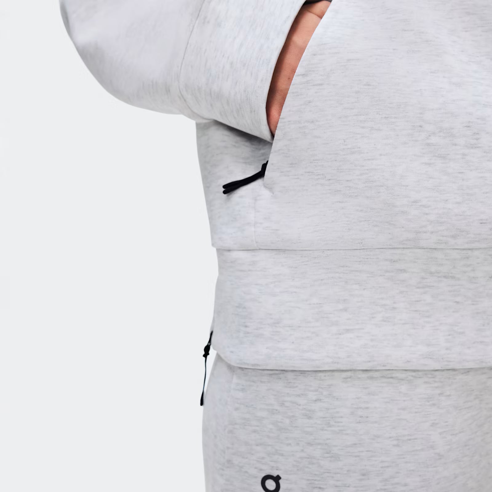 On Focus Tech Hoodie Crater (Women'S)