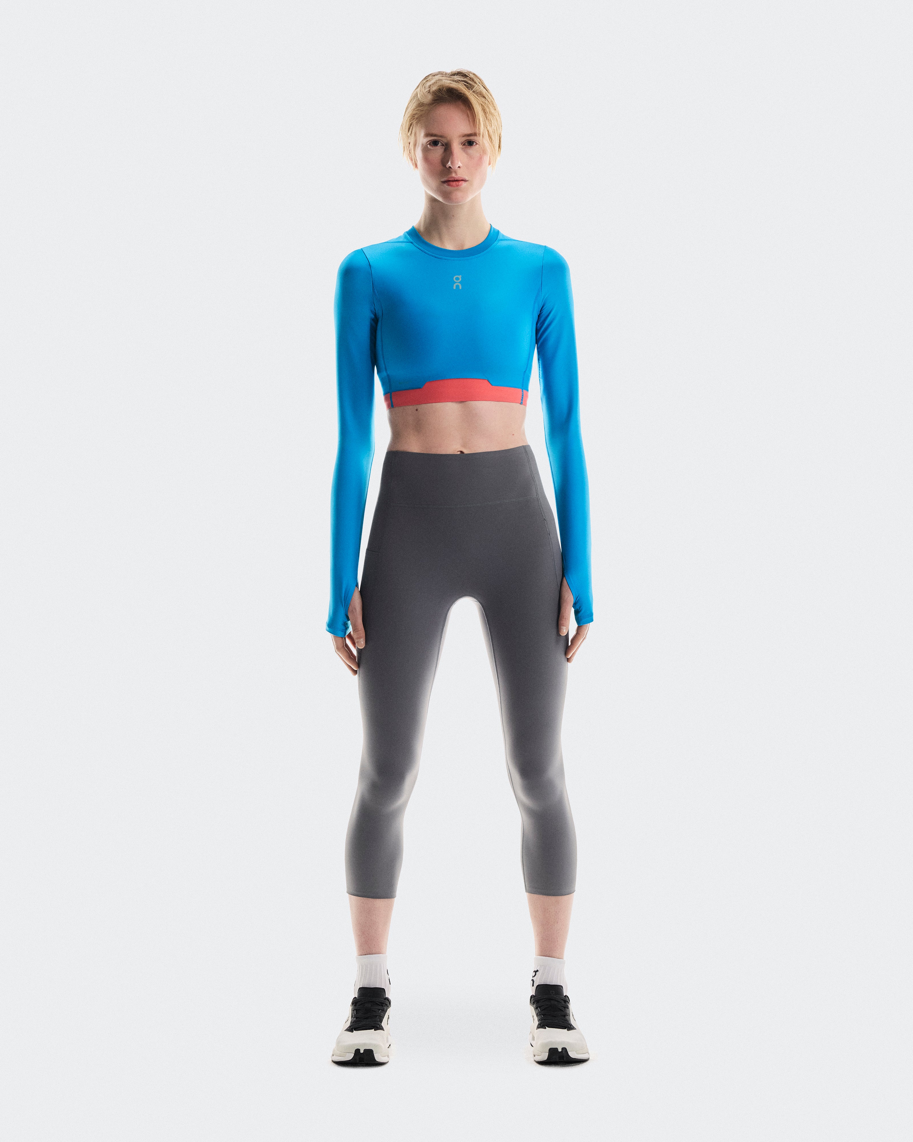 On Train Long Sleeve Crop Malibu (Women's)