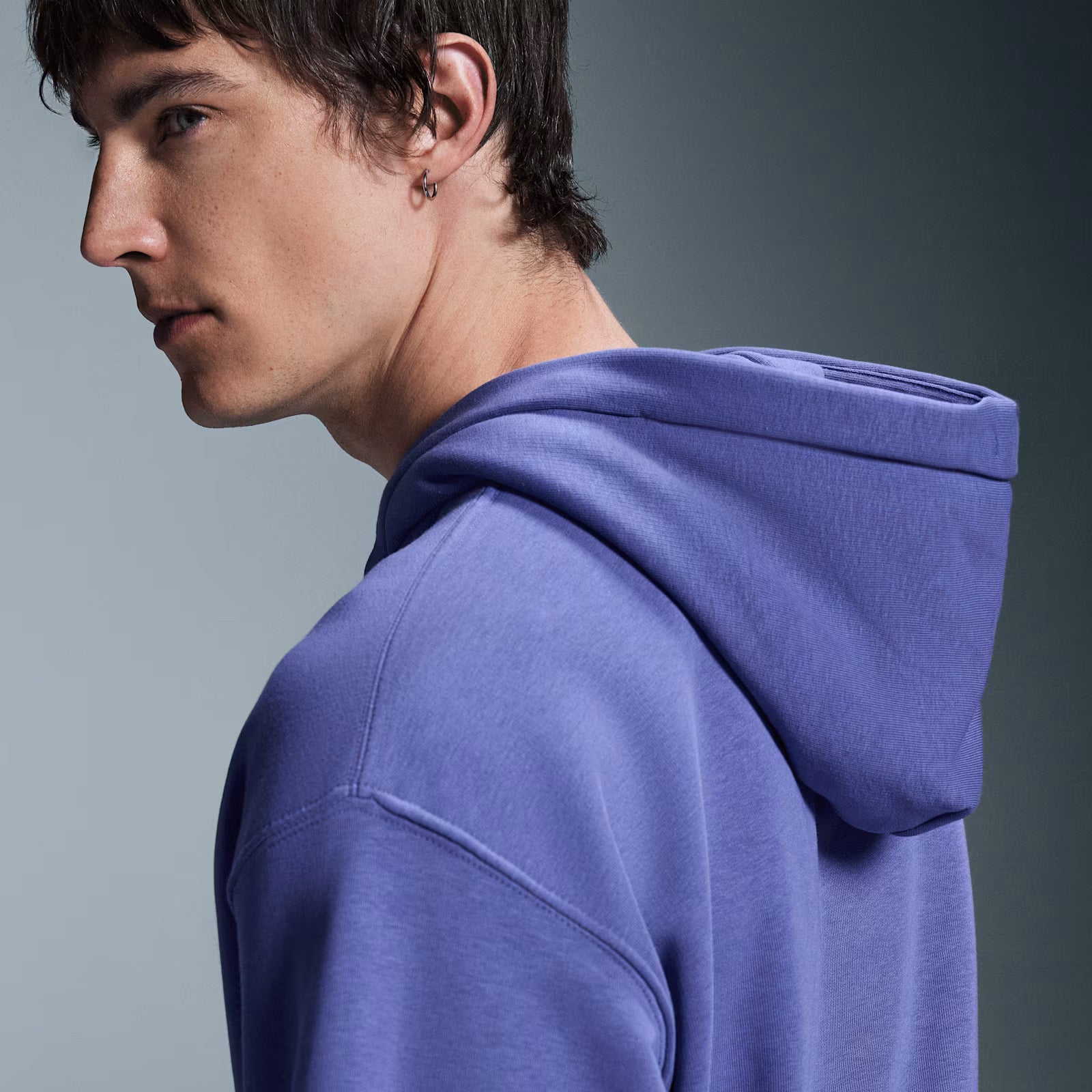 On Club Hoodie Iris