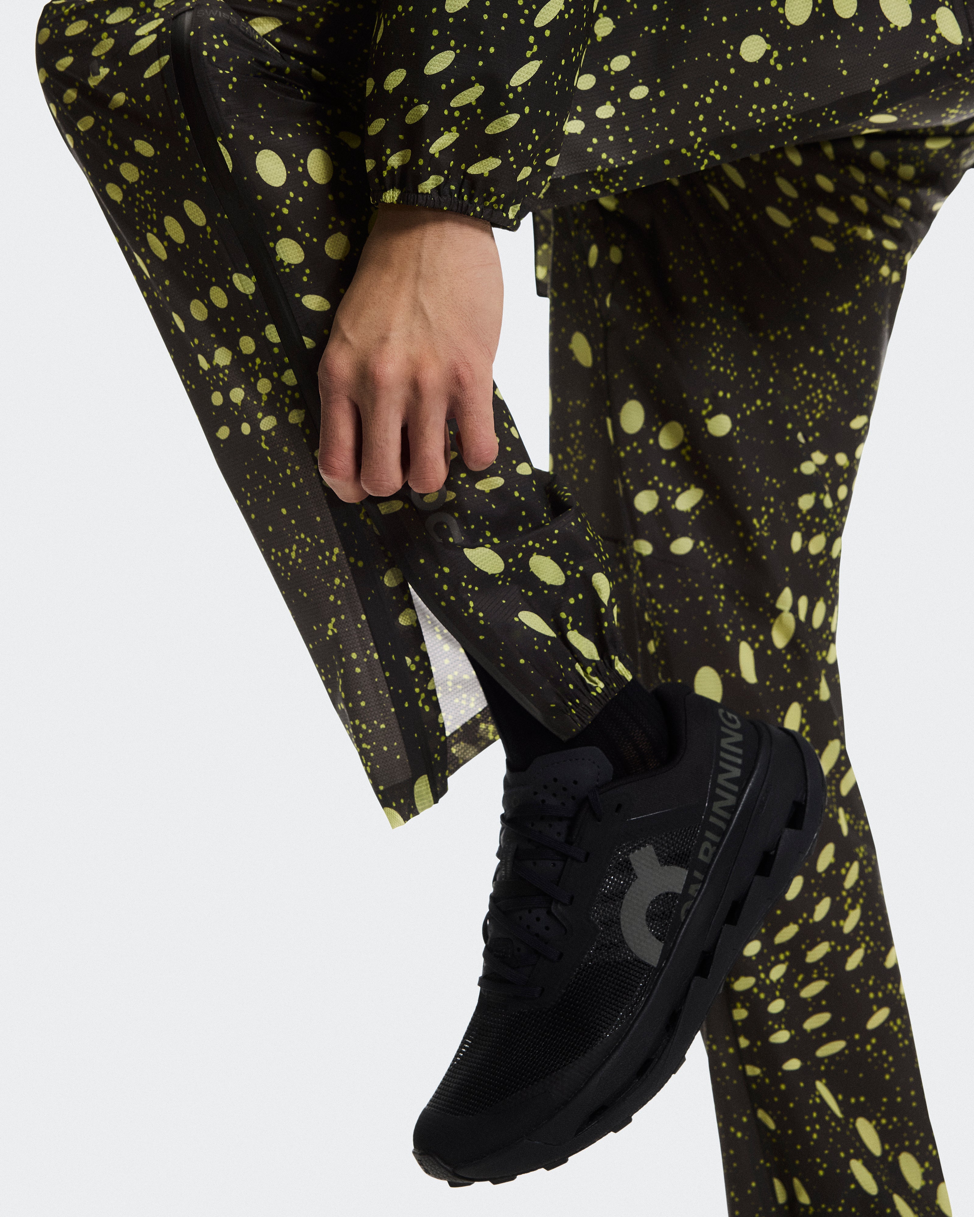On Ultra Pants Iron | Lime