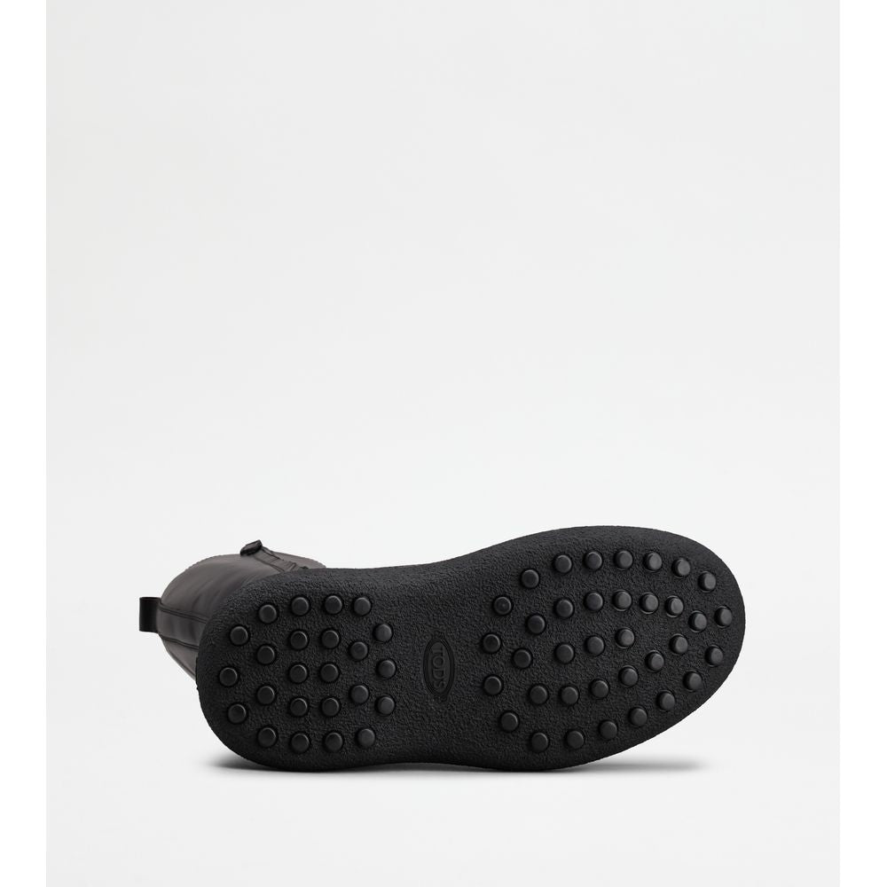 Tods W. G. Lace-Up Boots In Leather Black Womens