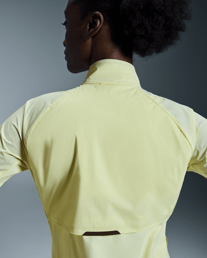 On Weather Jacket Insulated Hay (Women'S)