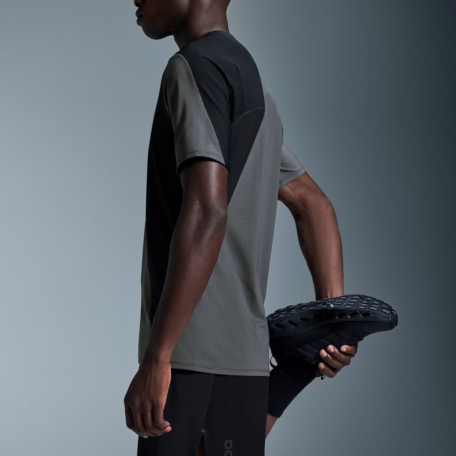 On Ultra Shorts Black | Black