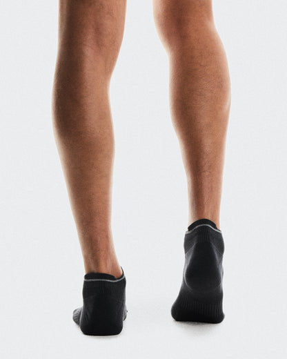 On Elite Run Sock Low Black