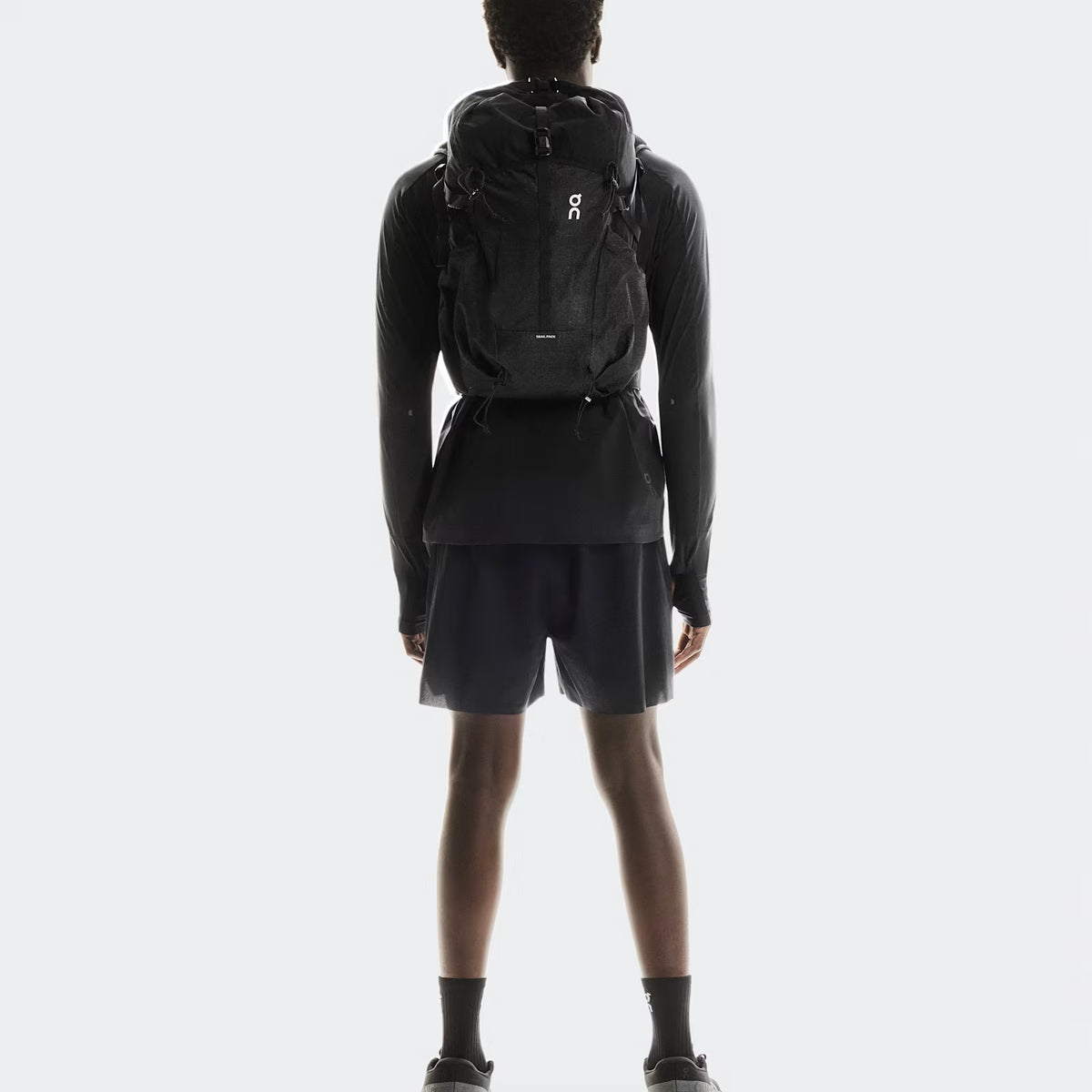 On Trail Pack 20L Black