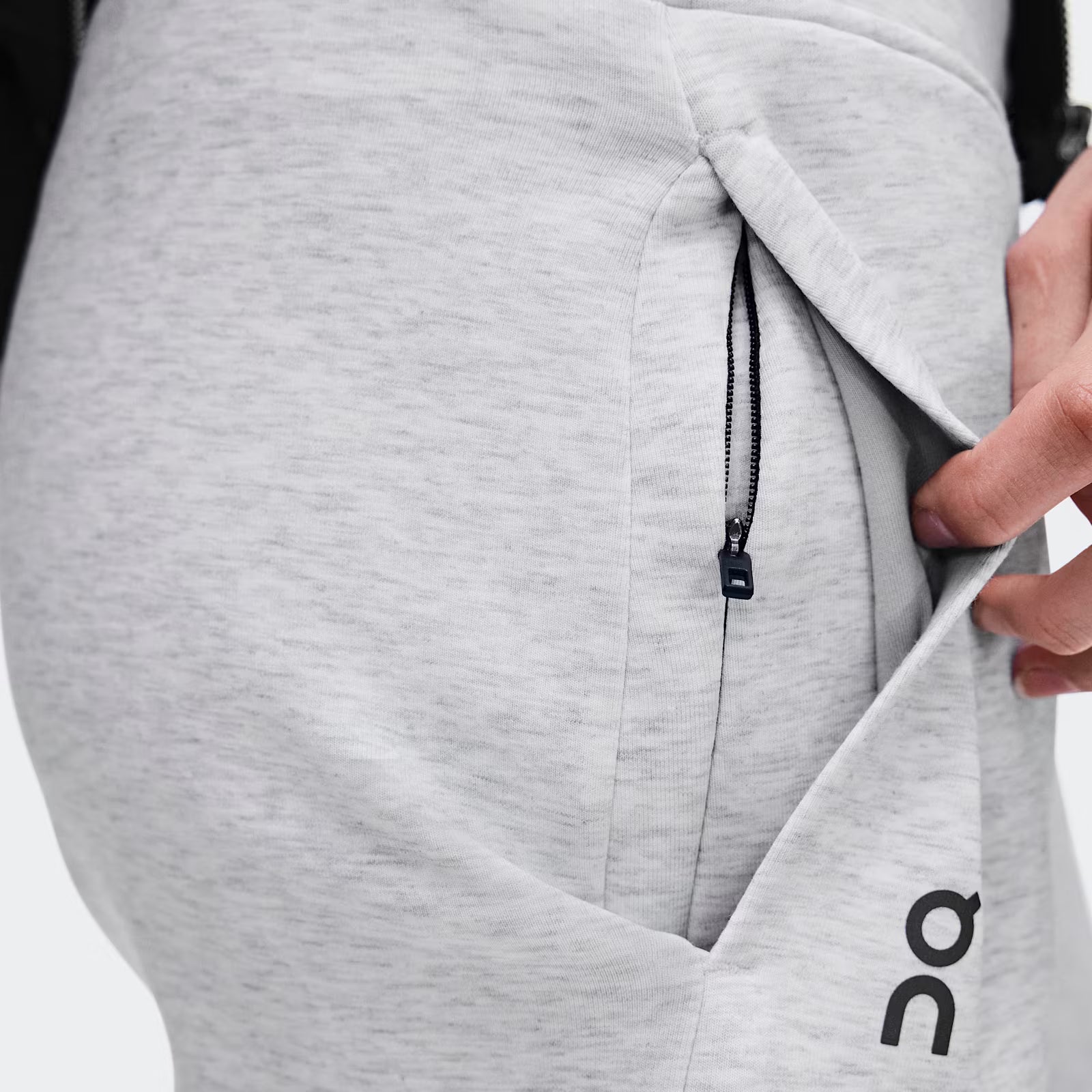 On Focus Tech Sweatpants Crater (Women'S)