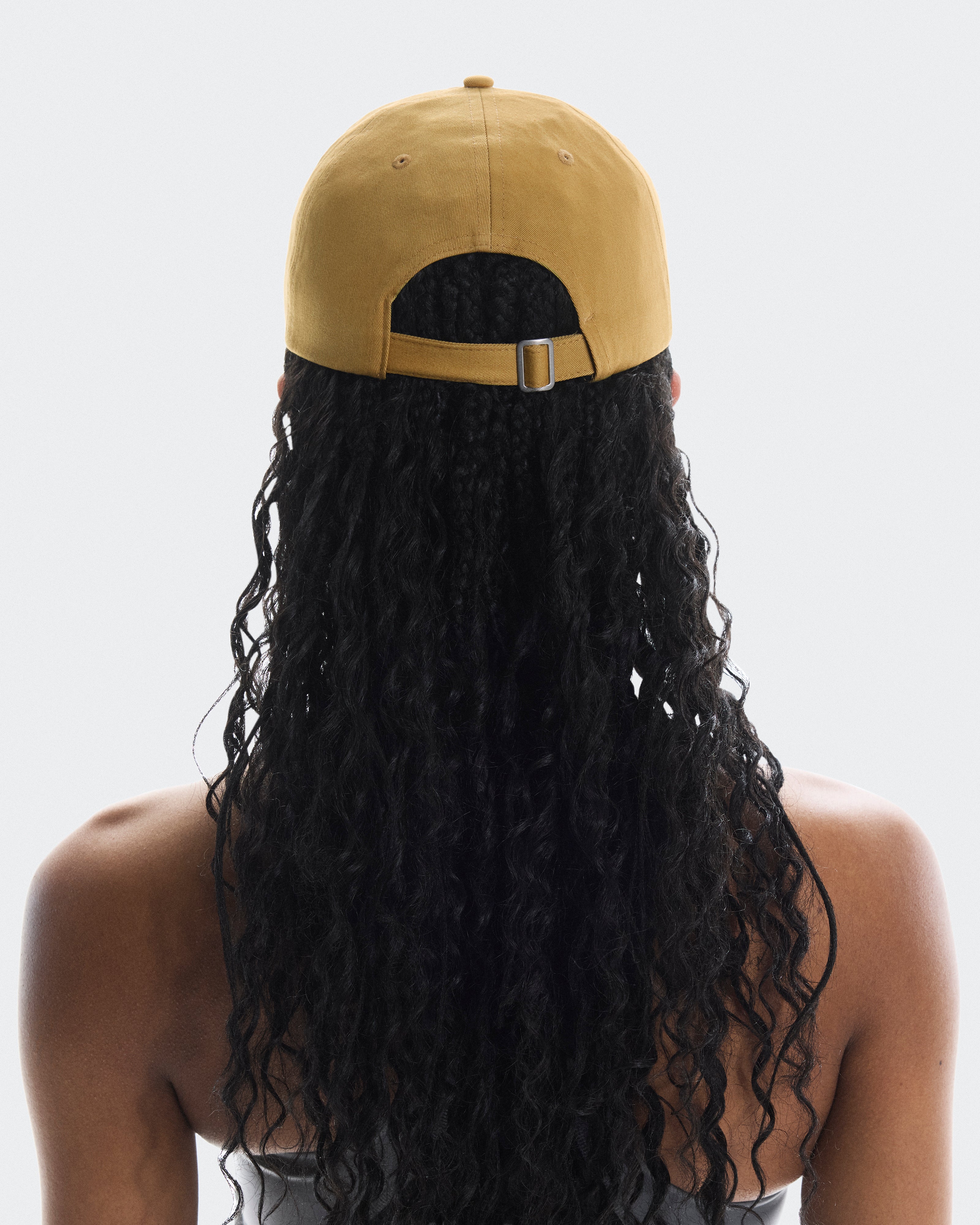 On All-Day Cap Lense