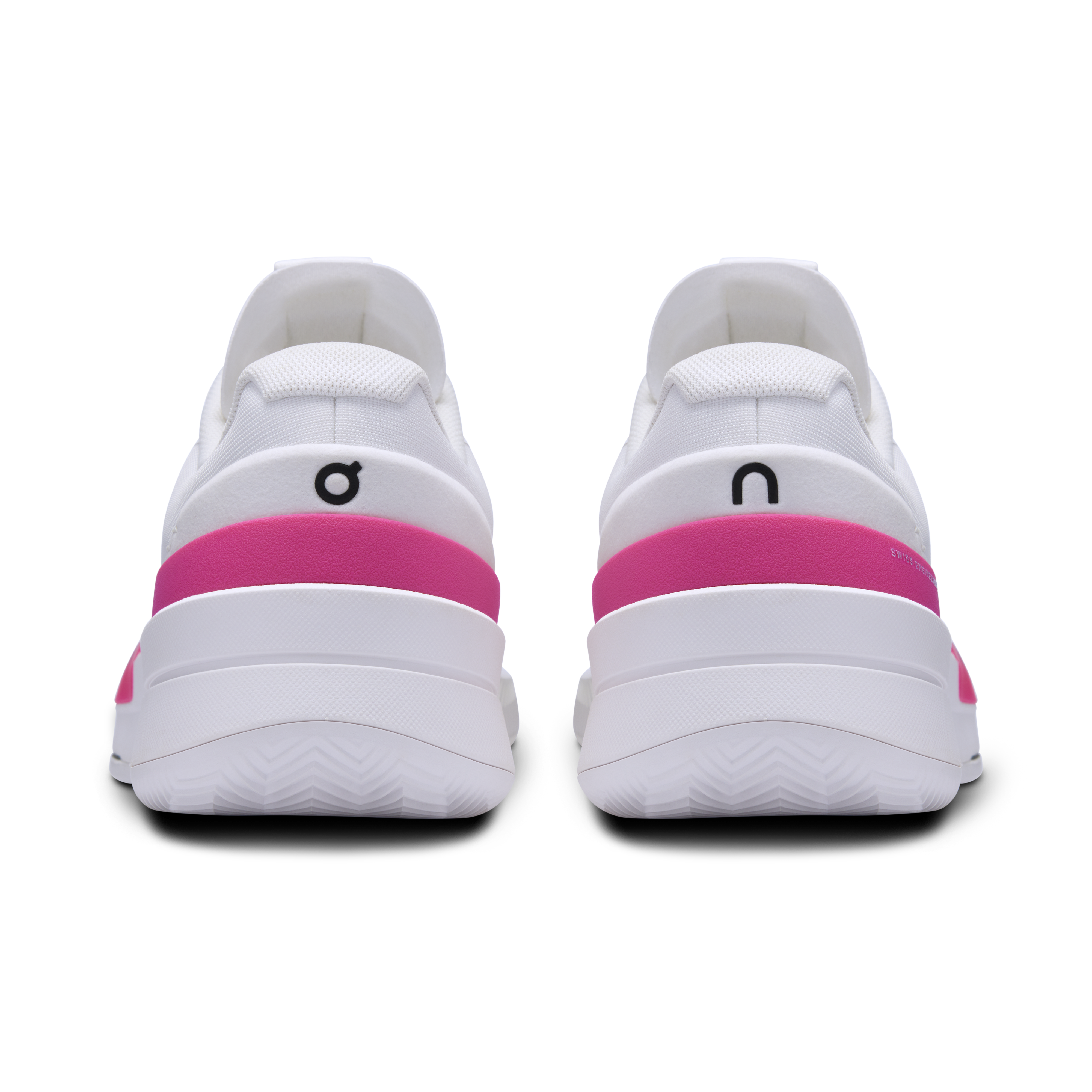 on running the roger pro 2 clay white pink