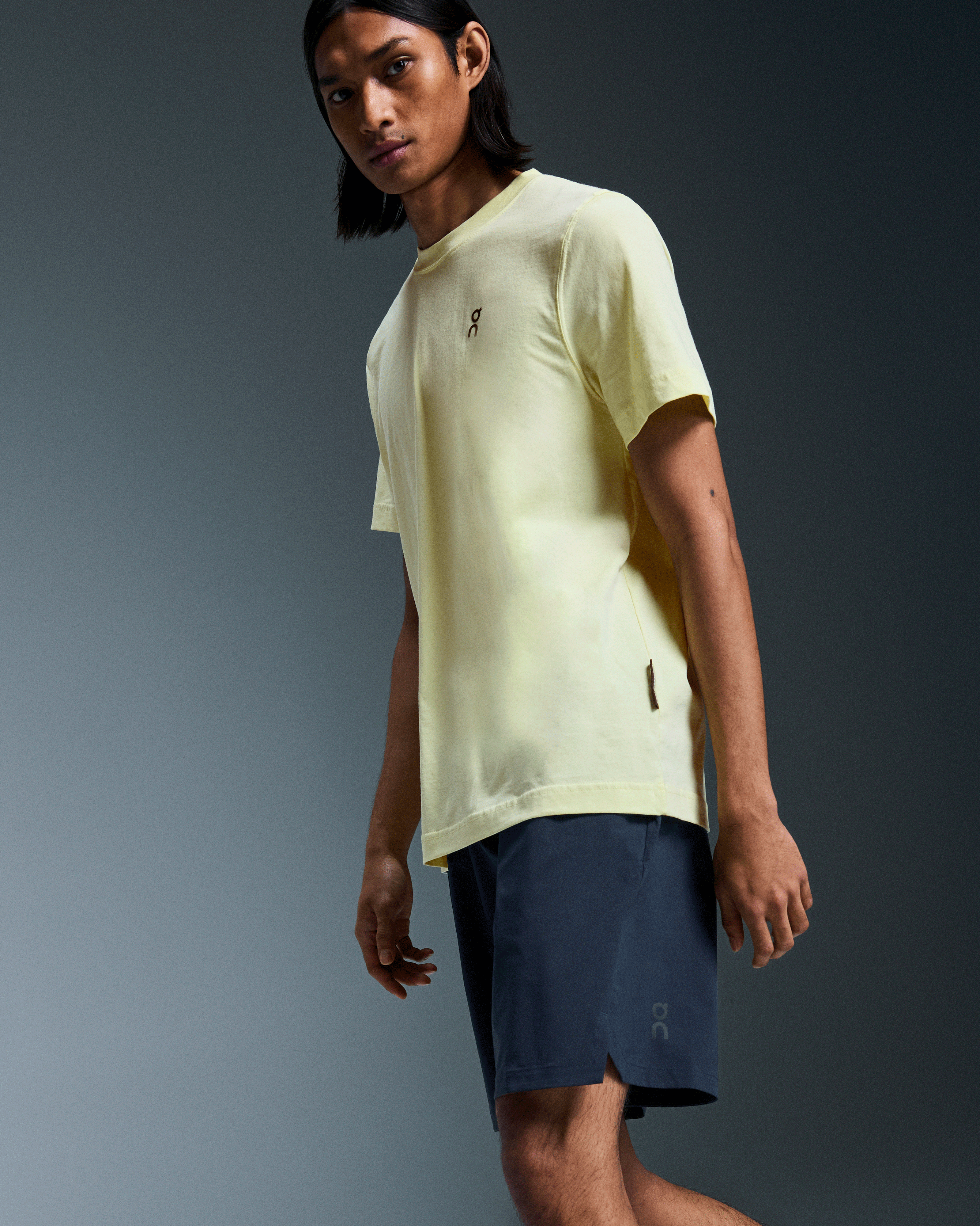 on focus shorts Midnight