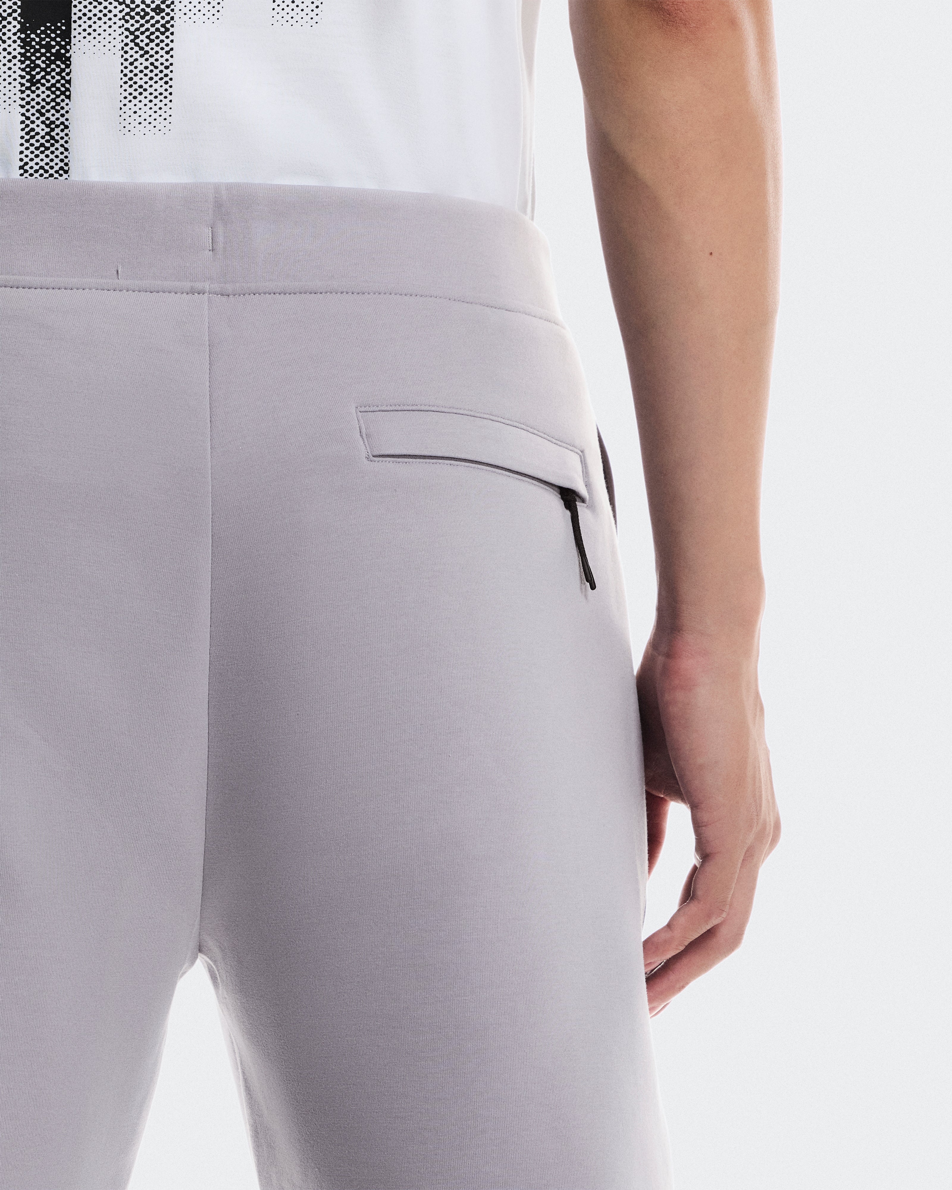 On Focus Tech Sweatpants Lilac